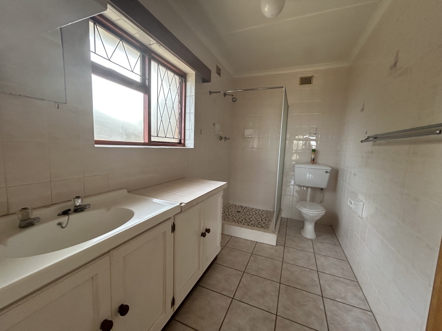 3 Bedroom Property for Sale in Winterstrand Eastern Cape